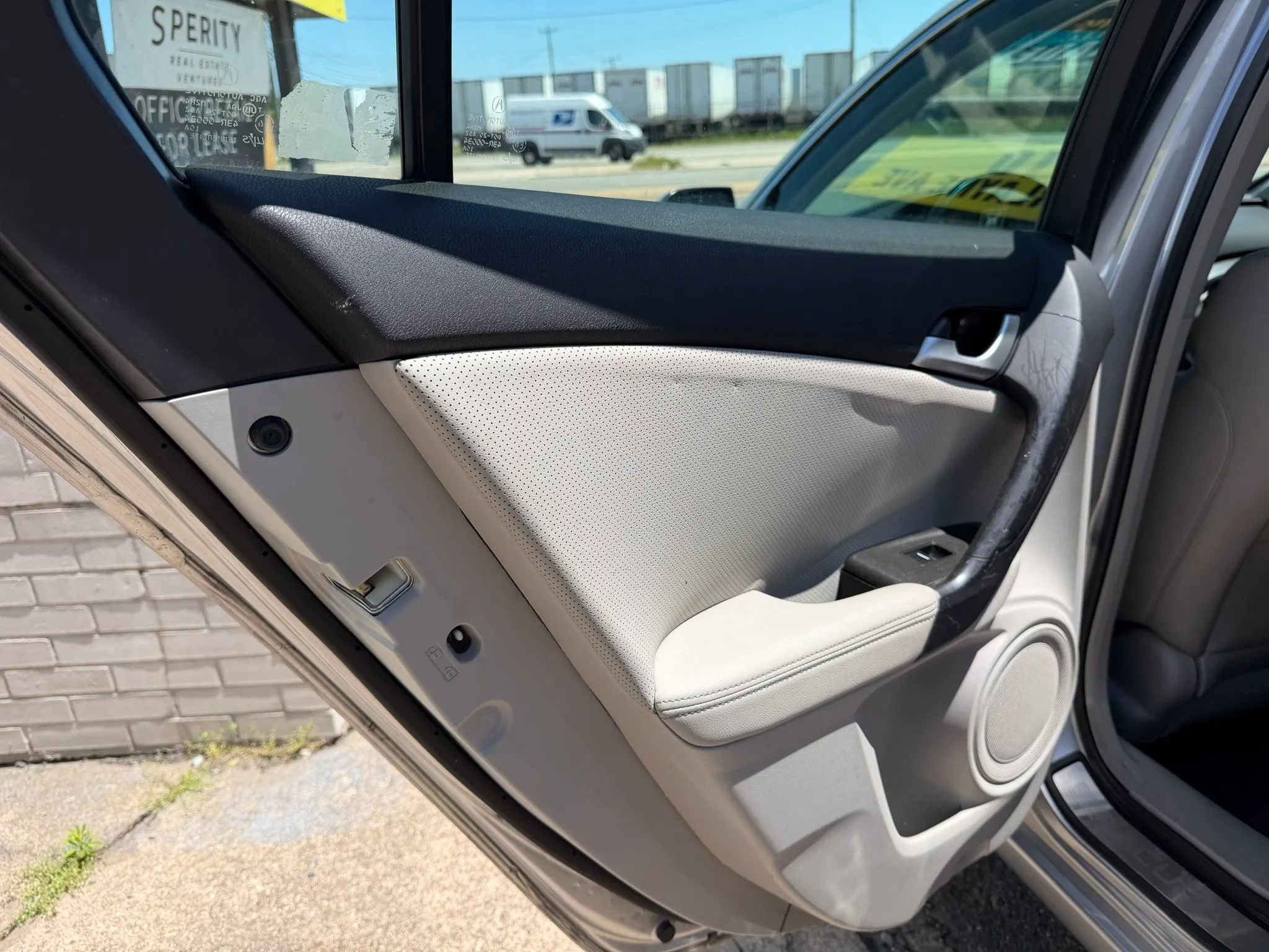 Used 2011 Acura TSX Sedan FWD image 12