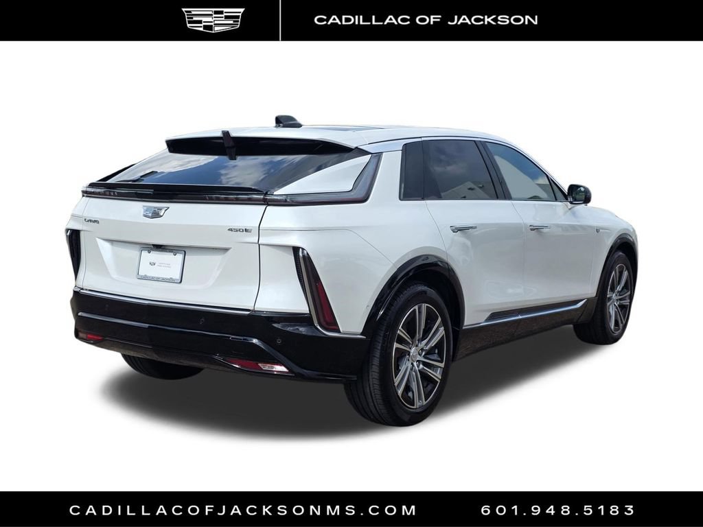 Certified 2024 Cadillac Lyriq Luxury RWD image 5