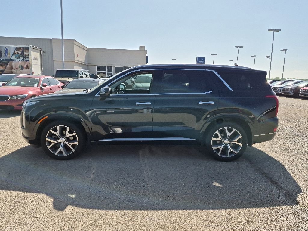Used 2021 Hyundai Palisade Limited FWD image 3