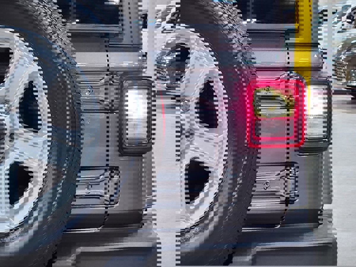 Used 2022 Jeep Wrangler Unlimited Sport image 22