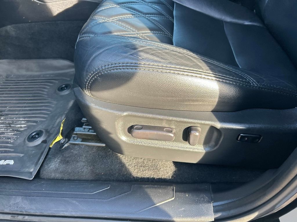 Used 2020 Toyota Tacoma TRD Off-Road image 22