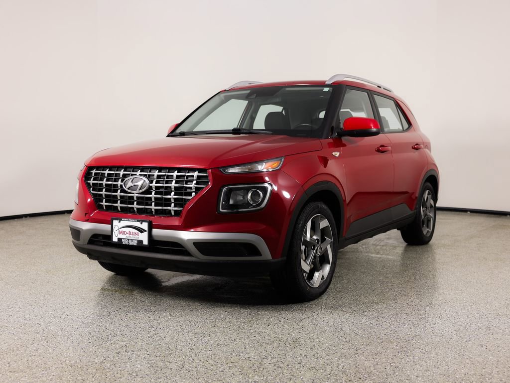 Used 2022 Hyundai Venue SEL image 3