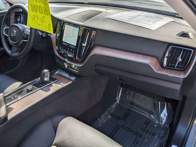 Certified 2023 Volvo XC60 B5 Plus w/ Climate Package FWD image 28