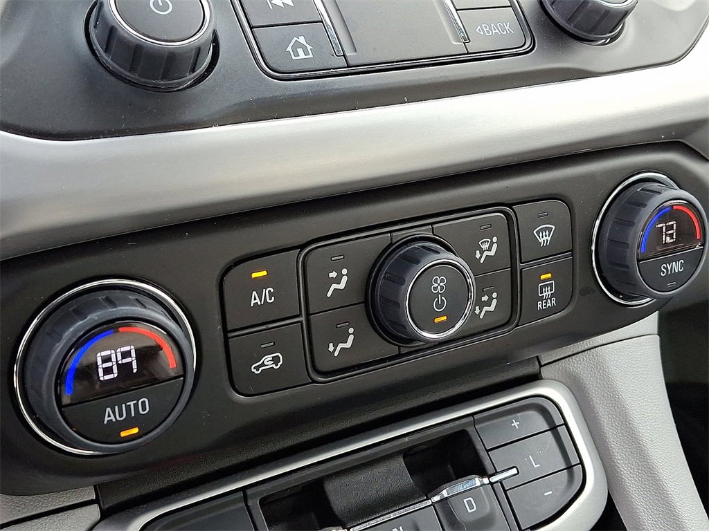 Used 2023 GMC Acadia SLT w/ Preferred Package image 17