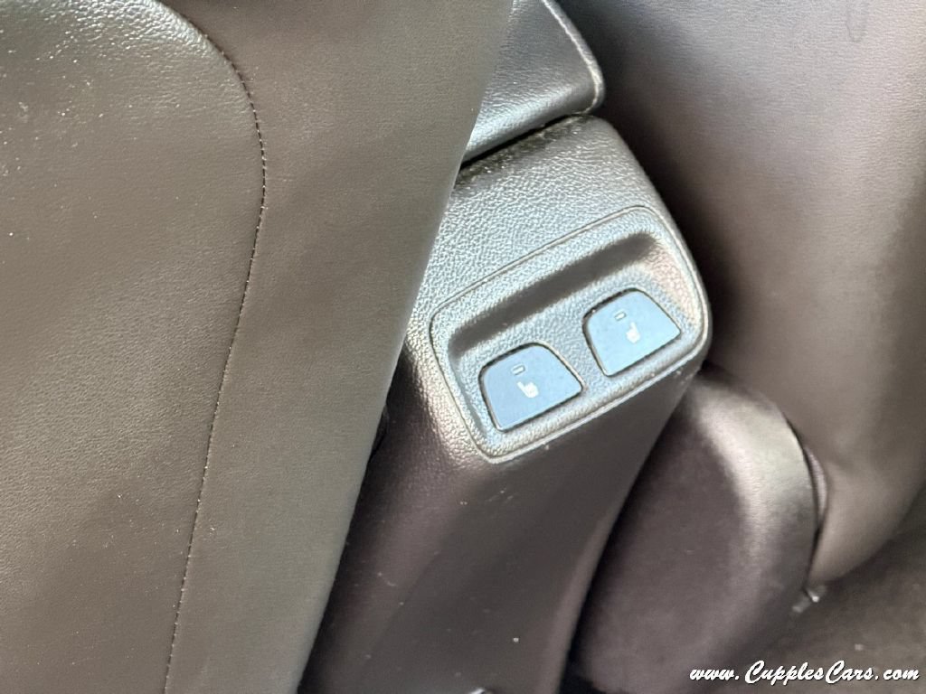 Used 2018 Chevrolet Cruze Premier w/ Premier True North Edition FWD image 9