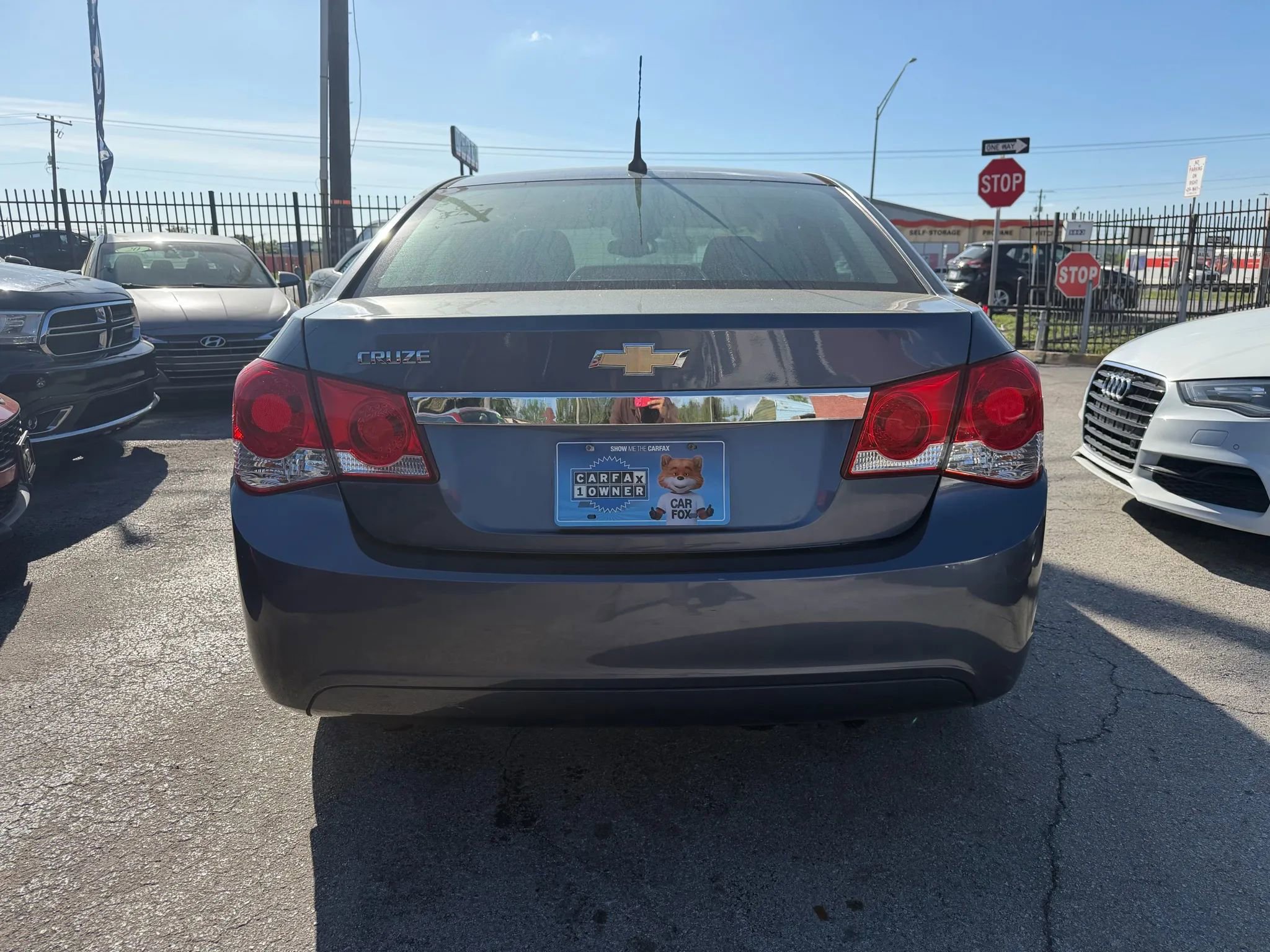 Used 2013 Chevrolet Cruze LS image 5