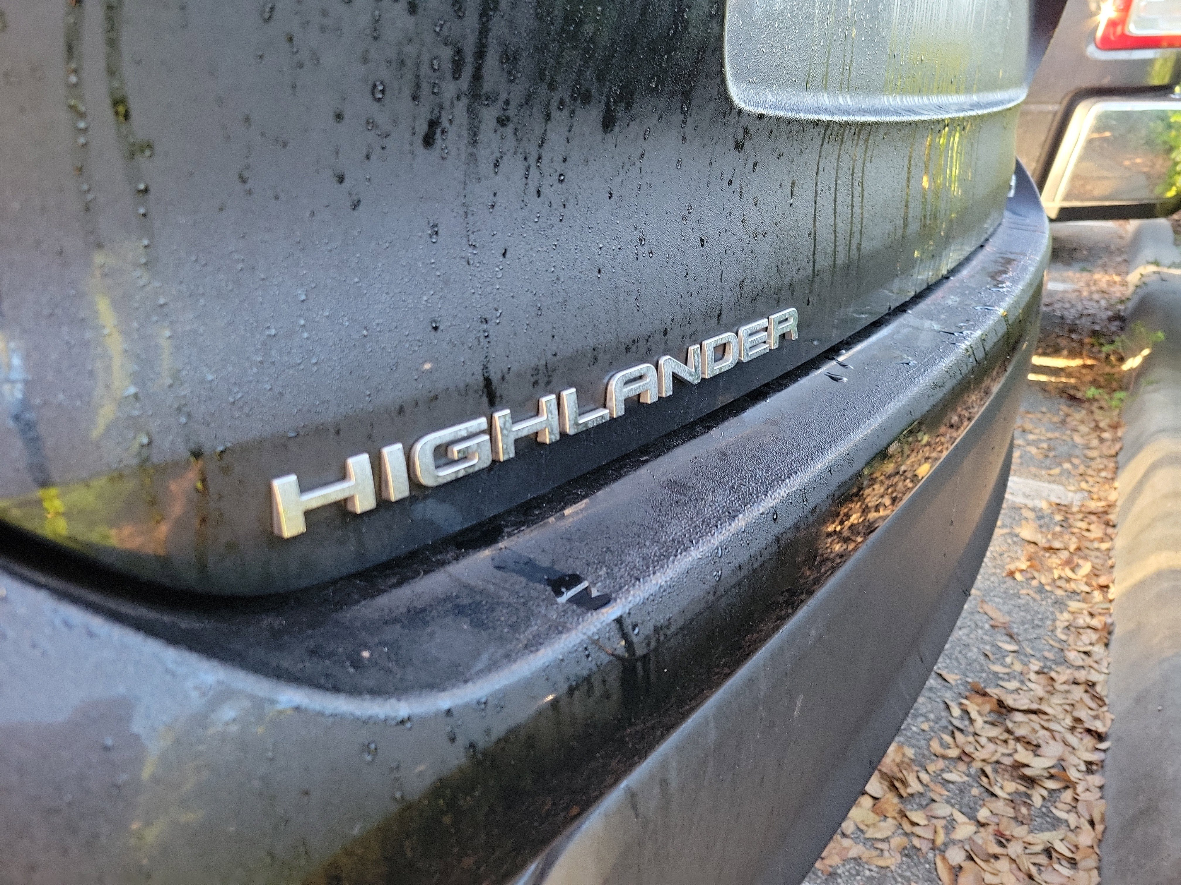 Used 2024 Toyota Highlander XLE image 17