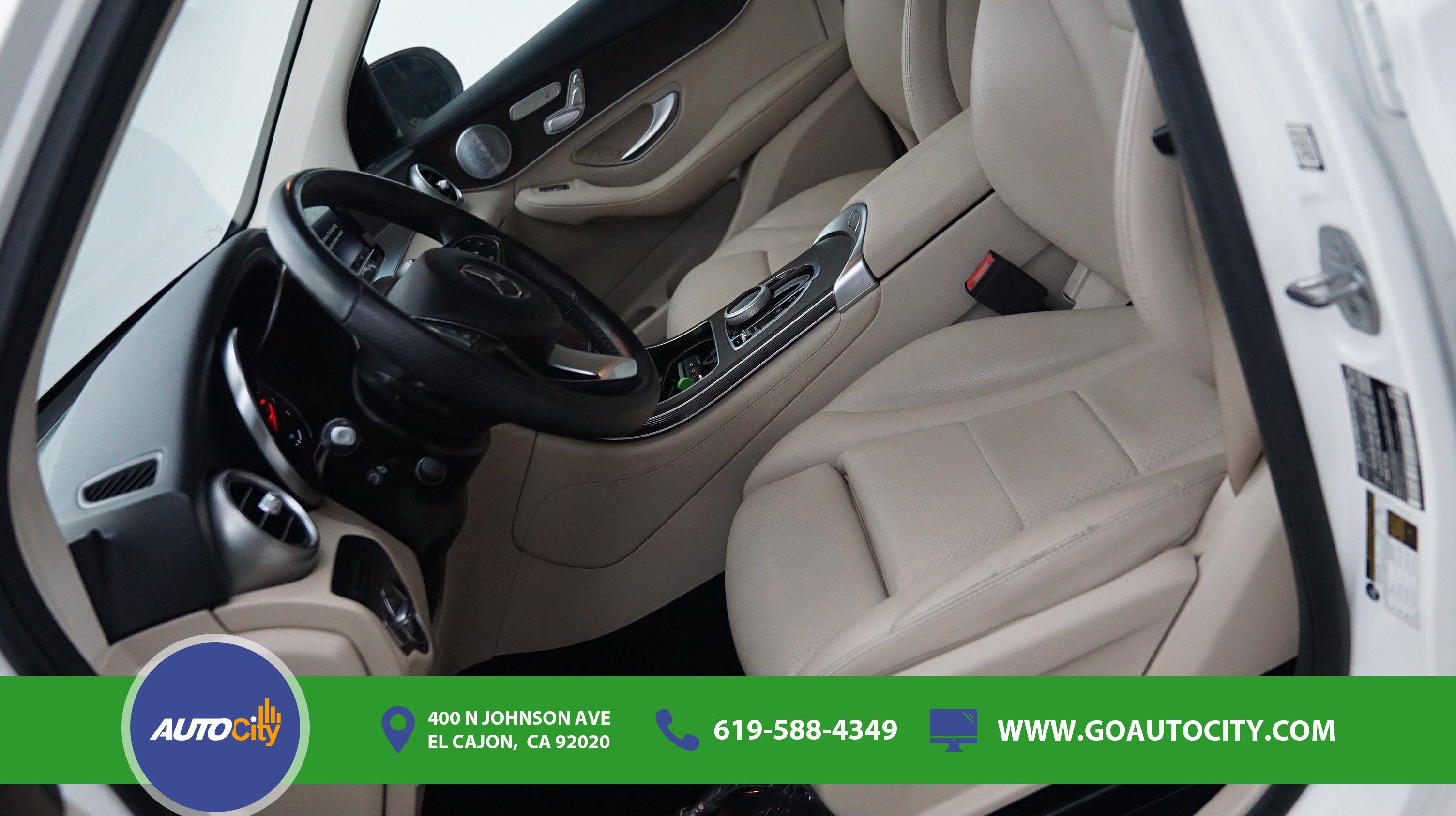 Used 2019 Mercedes-Benz GLC 350e 4MATIC image 9