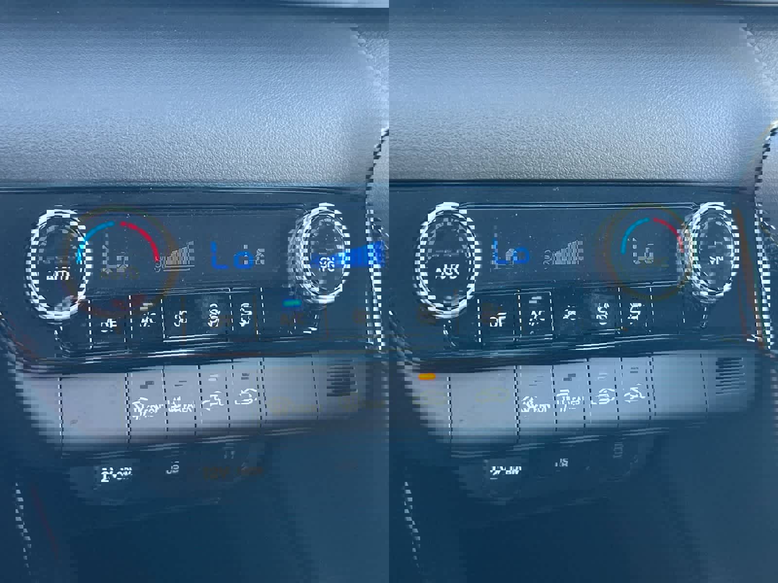 New 2025 Hyundai Elantra Blue image 20