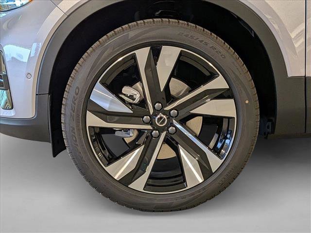 New 2026 Volvo XC40 B5 Ultra w/ Climate Package image 11
