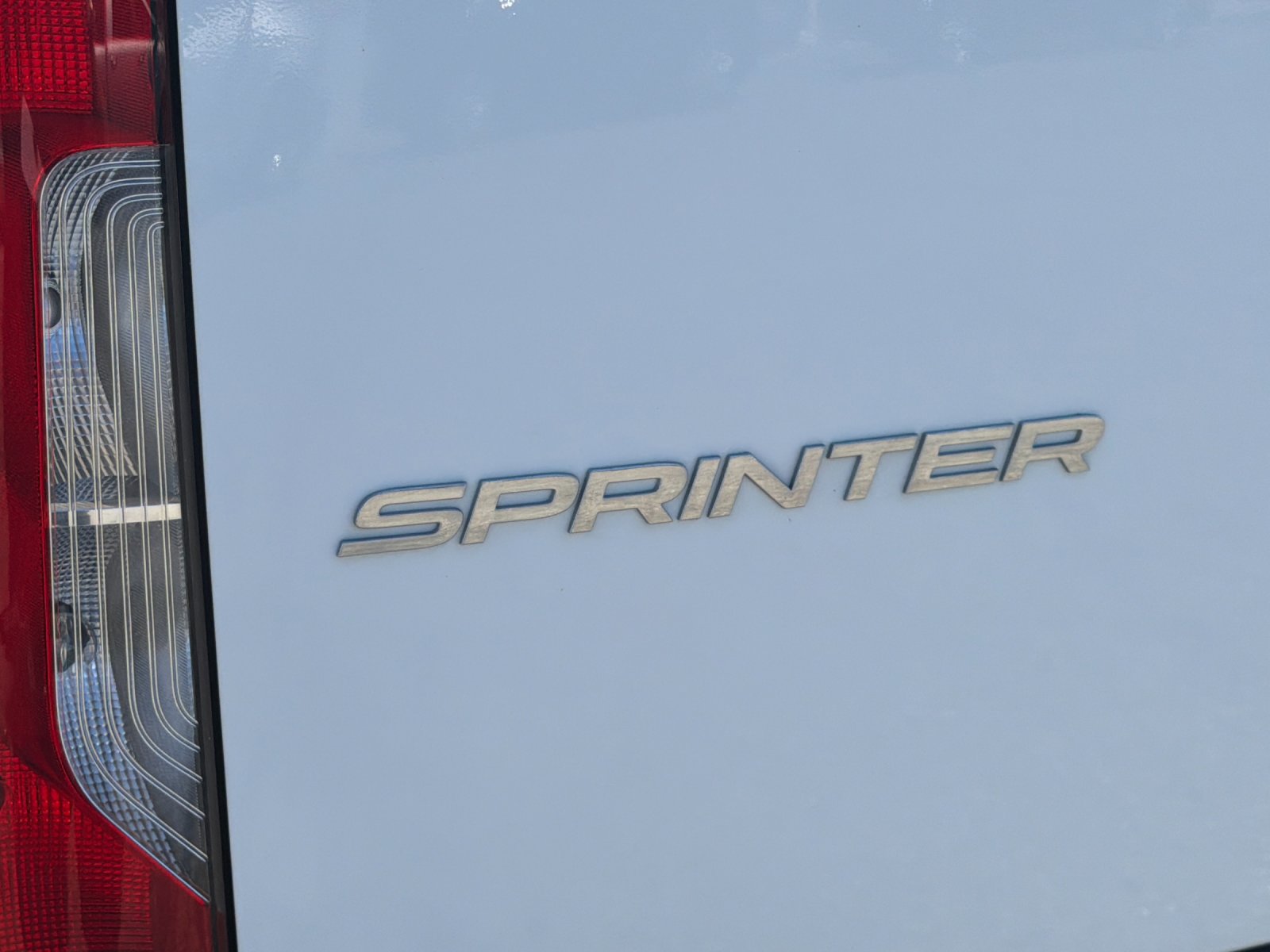 Used 2021 Mercedes-Benz Sprinter 2500 image 33