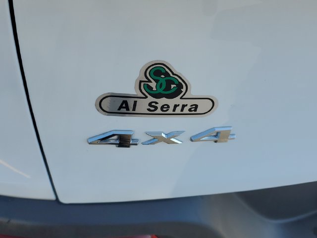 Used 2017 Jeep Cherokee Limited AWD/4WD image 6