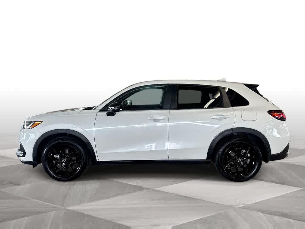 Used 2025 Honda HR-V Sport image 5