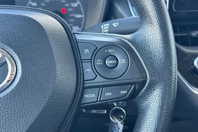 Used 2023 Toyota Corolla LE image 27