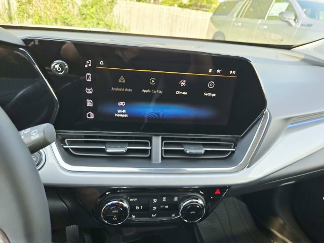 New 2026 Chevrolet Trax LT w/ Driver Confidence Package FWD image 17