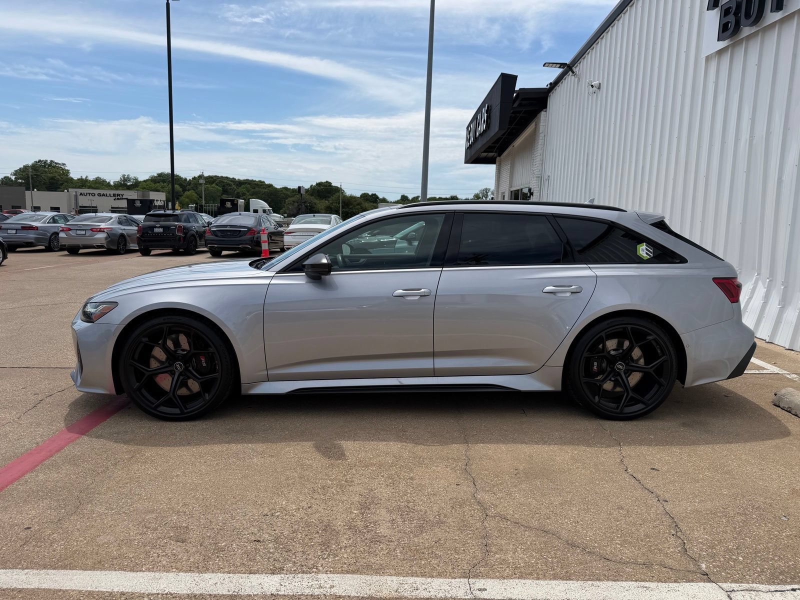 Used 2024 Audi RS 6 performance AWD/4WD image 3
