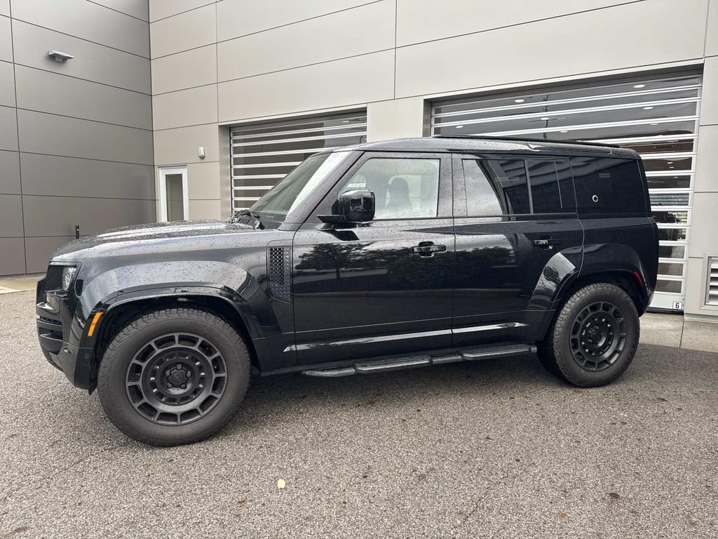 Certified 2026 Land Rover Defender 110 OCTA AWD/4WD image 3