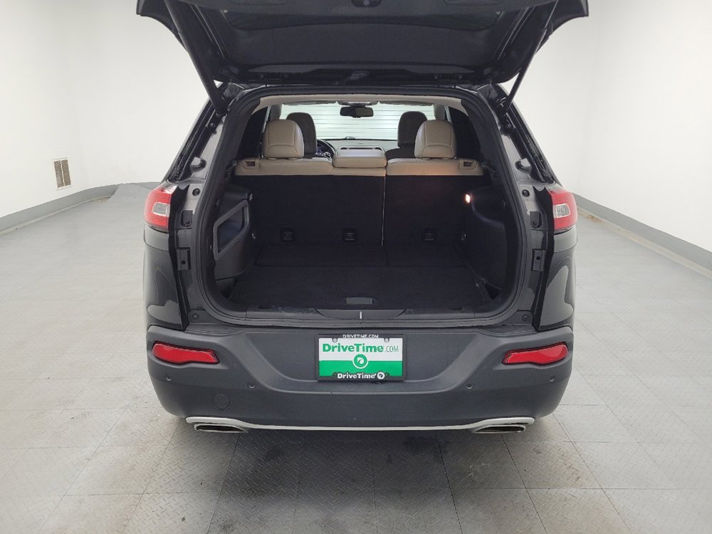 Used 2018 Jeep Cherokee Limited image 29