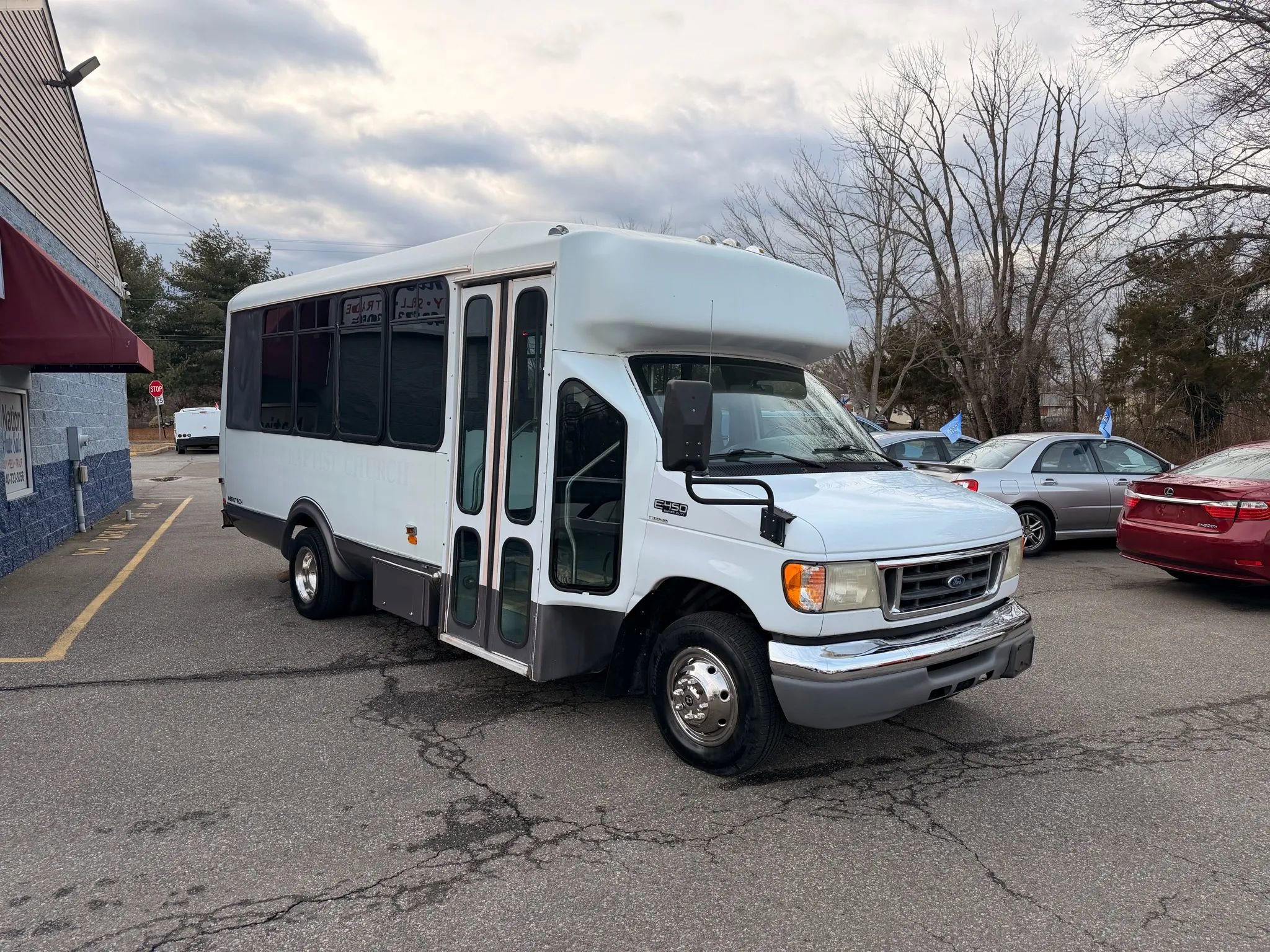 Used 2003 Ford E-450 and Econoline 450 image 8
