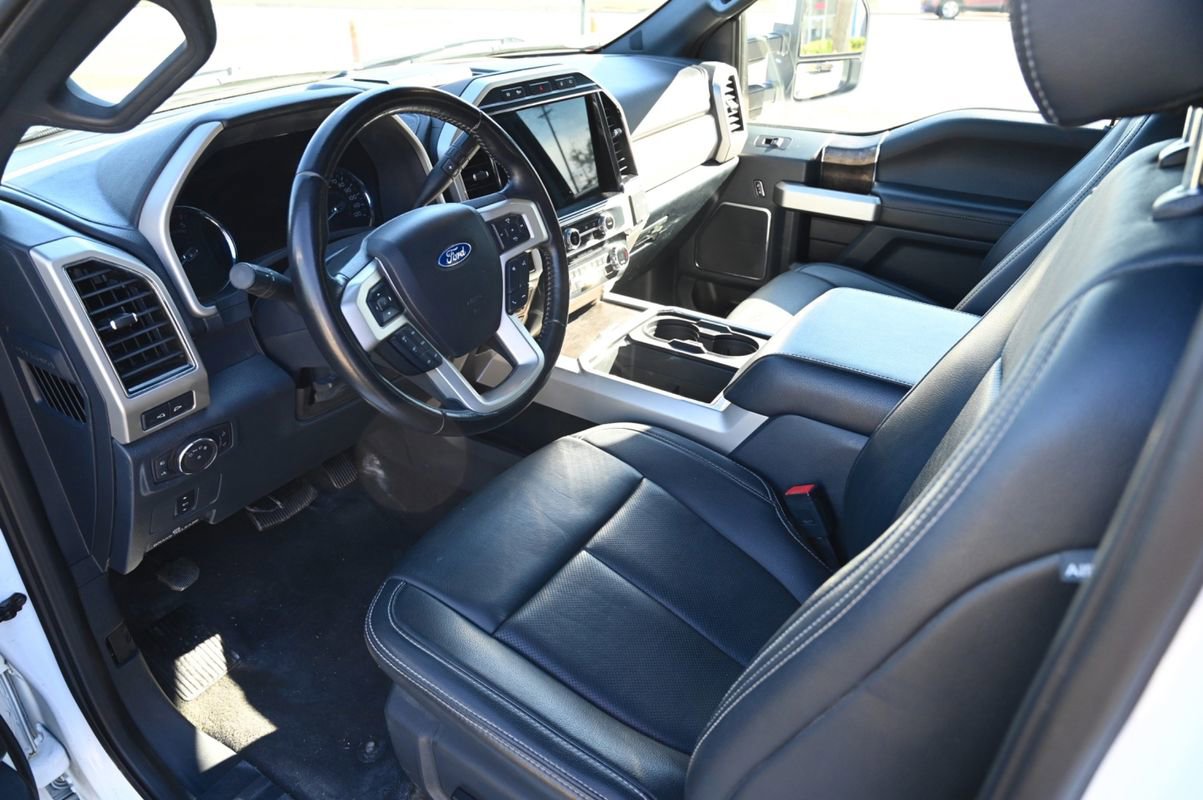 Used 2022 Ford F350 Lariat w/ Chrome Package image 20
