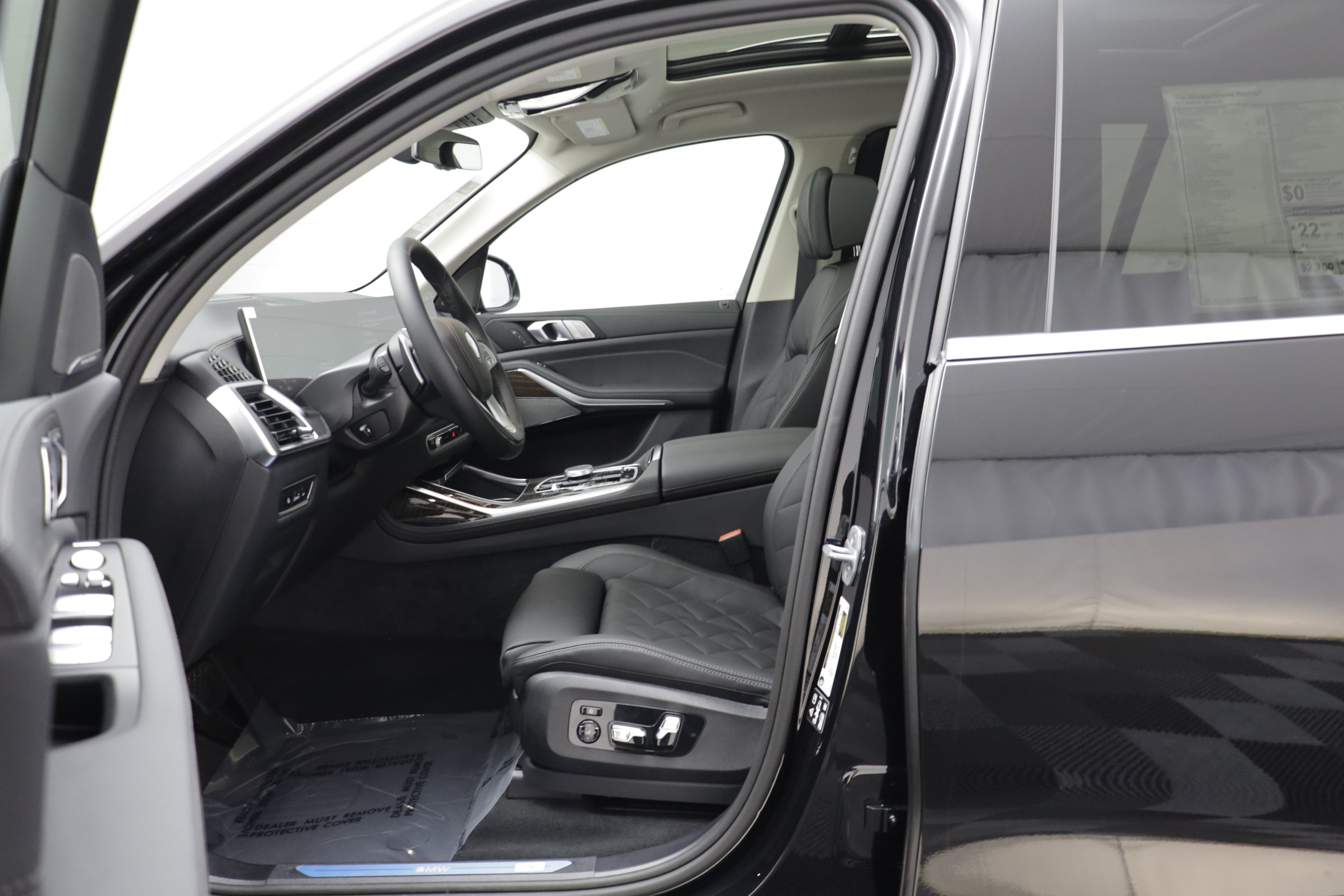 New 2027 BMW X7 xDrive40i w/ Premium Package AWD/4WD image 6