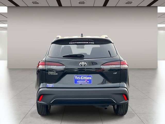 Used 2026 Toyota Corolla Cross LE FWD image 4