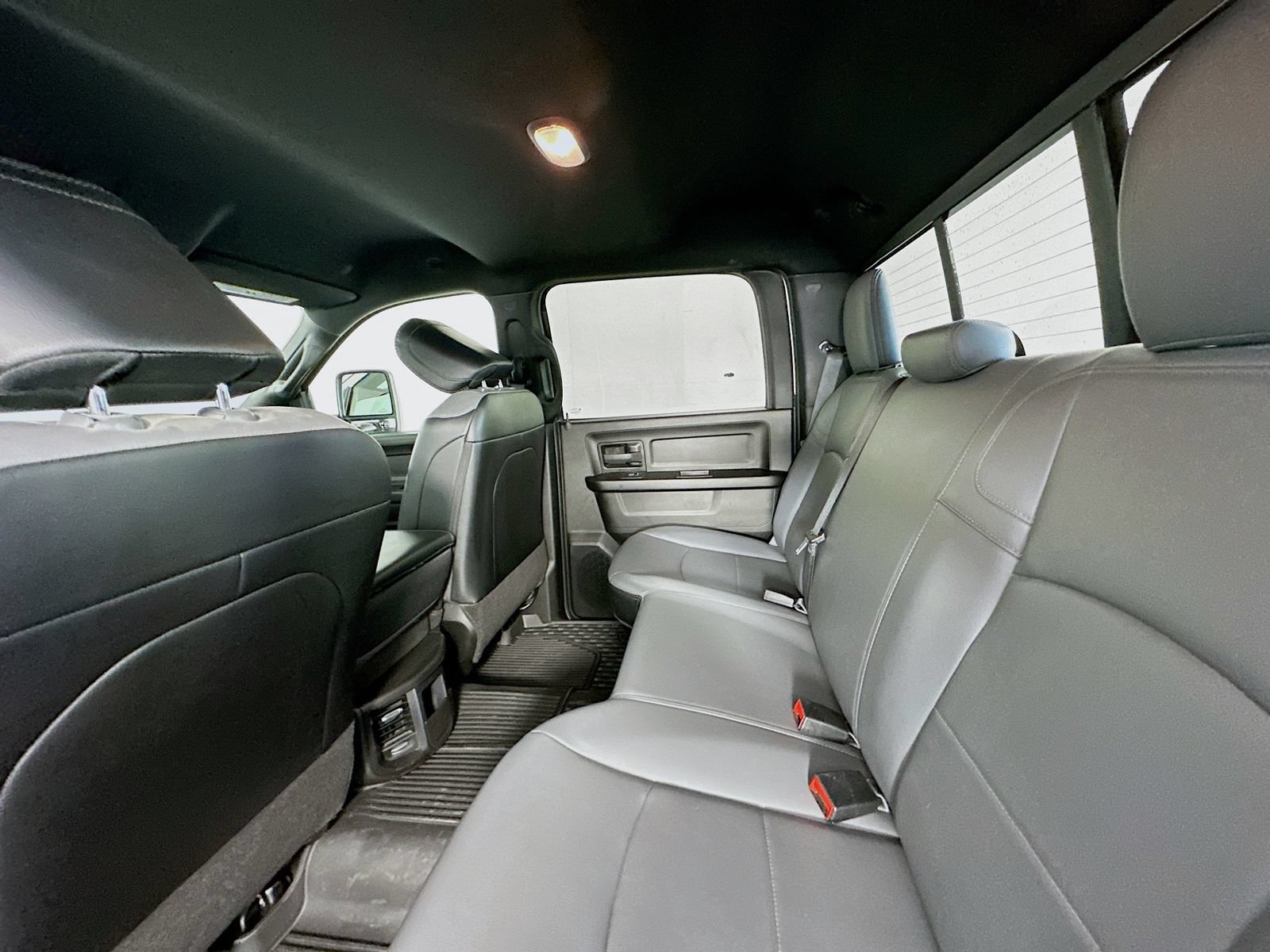 Used 2025 RAM 3500 Tradesman AWD/4WD image 24