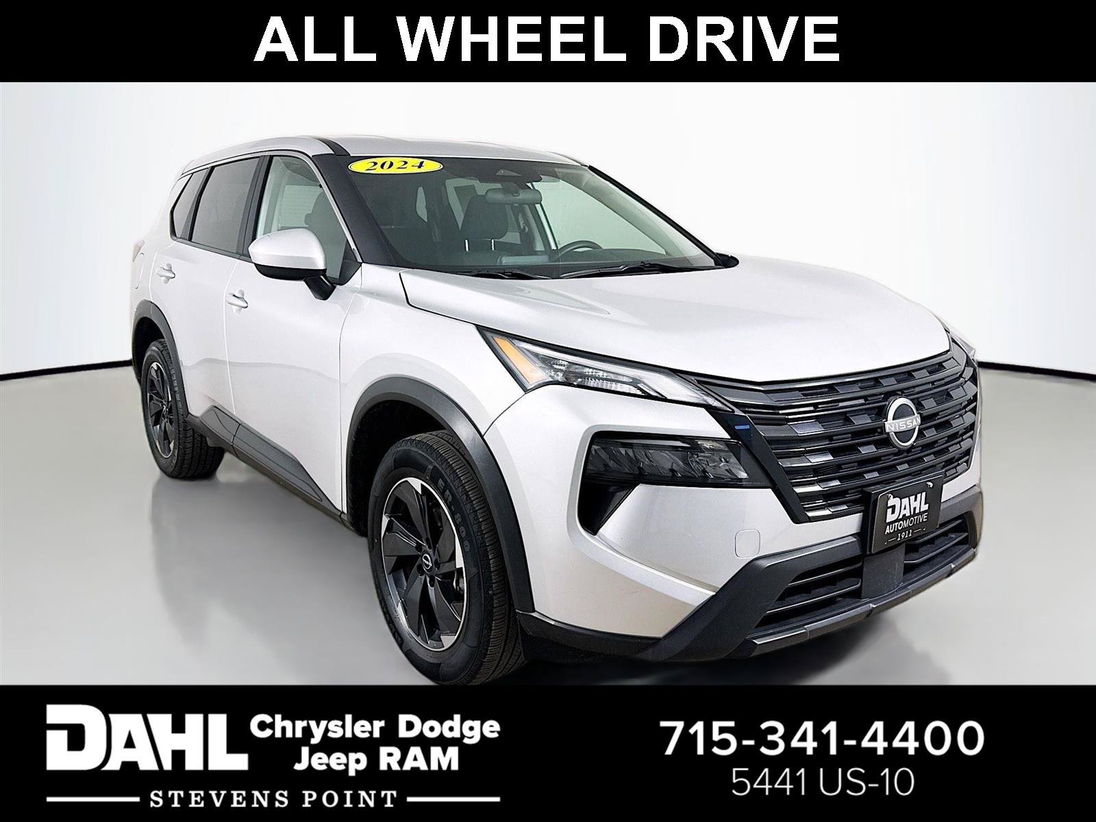 Used 2024 Nissan Rogue SV AWD/4WD image 1