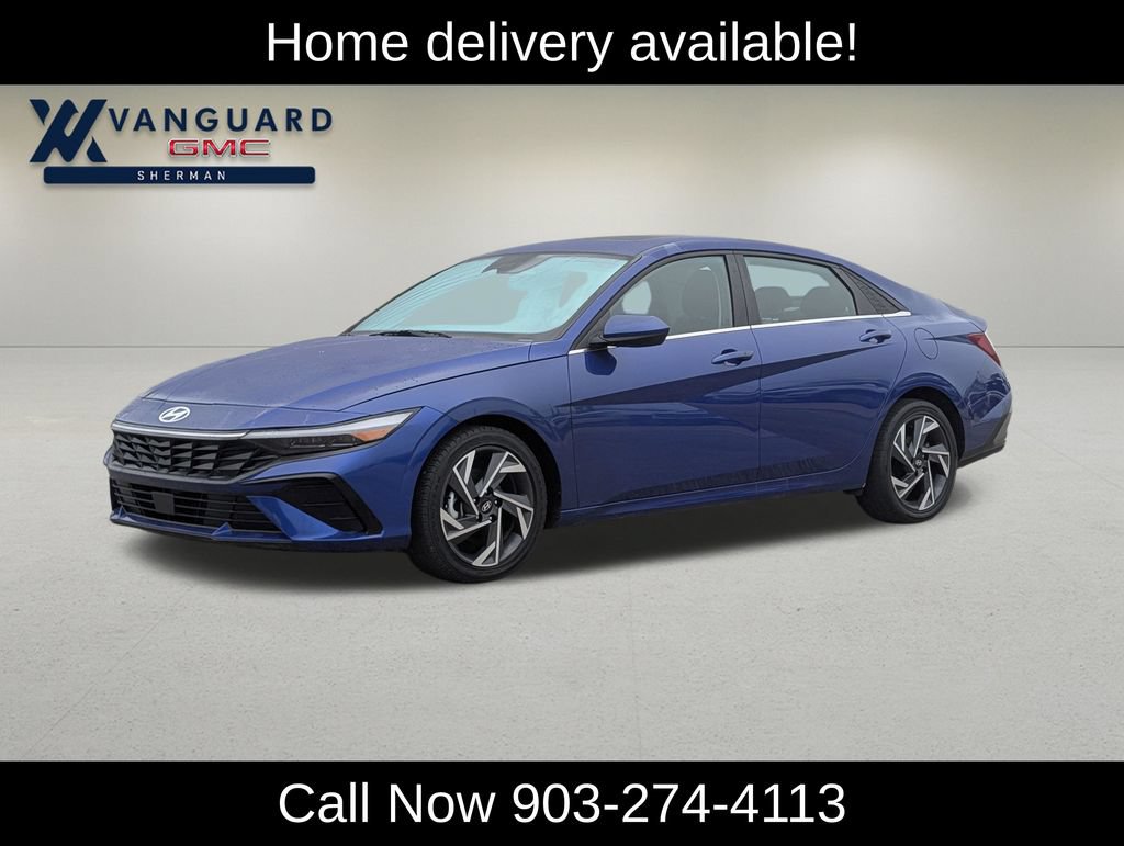 Used 2025 Hyundai Elantra SEL FWD image 3