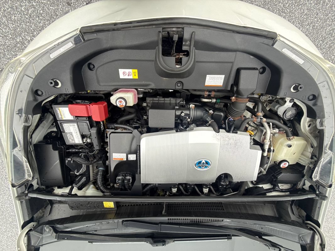 Used 2017 Toyota Prius Two FWD image 27