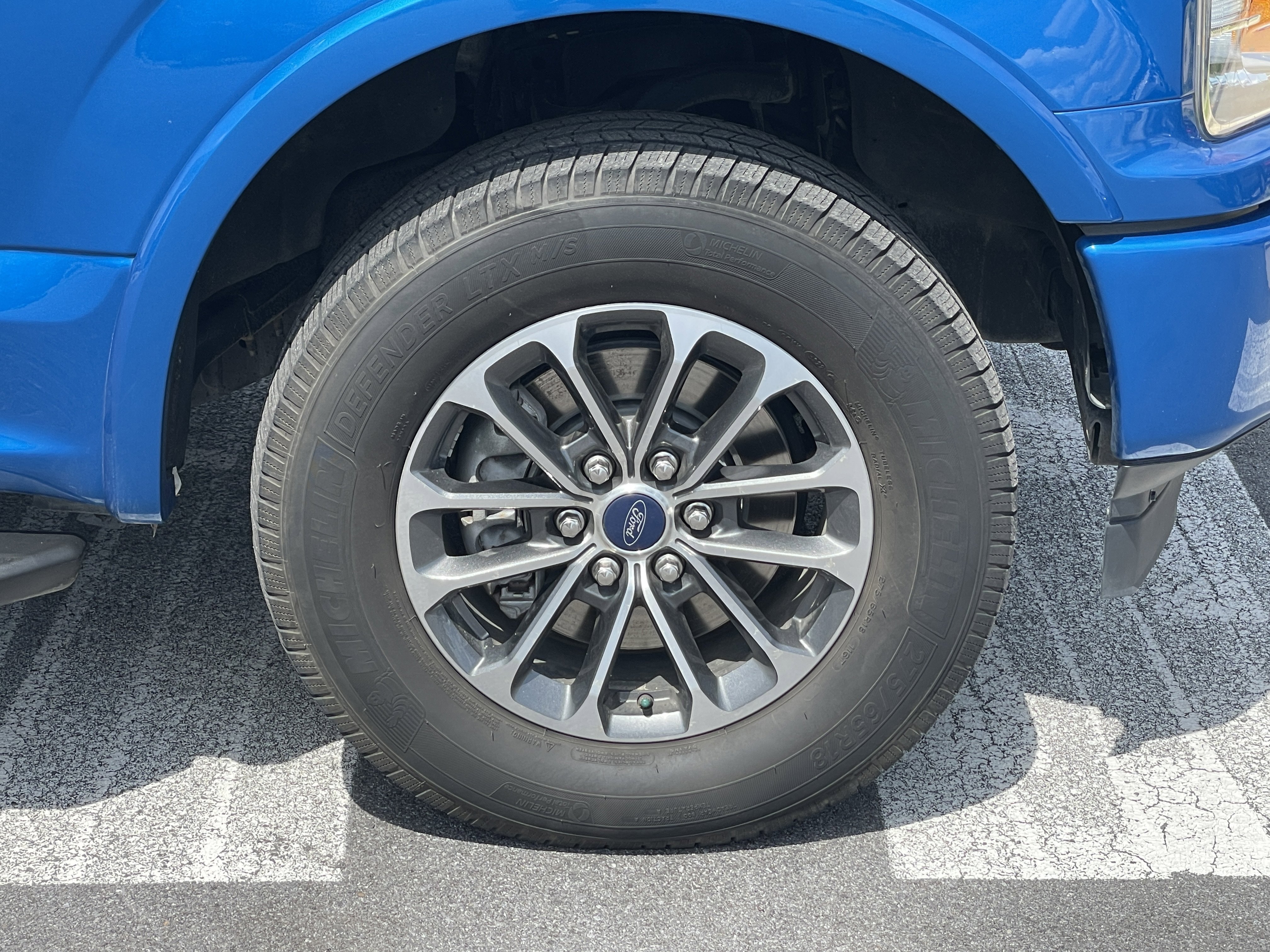 Used 2019 Ford F150 XLT w/ Equipment Group 302A Luxury image 12