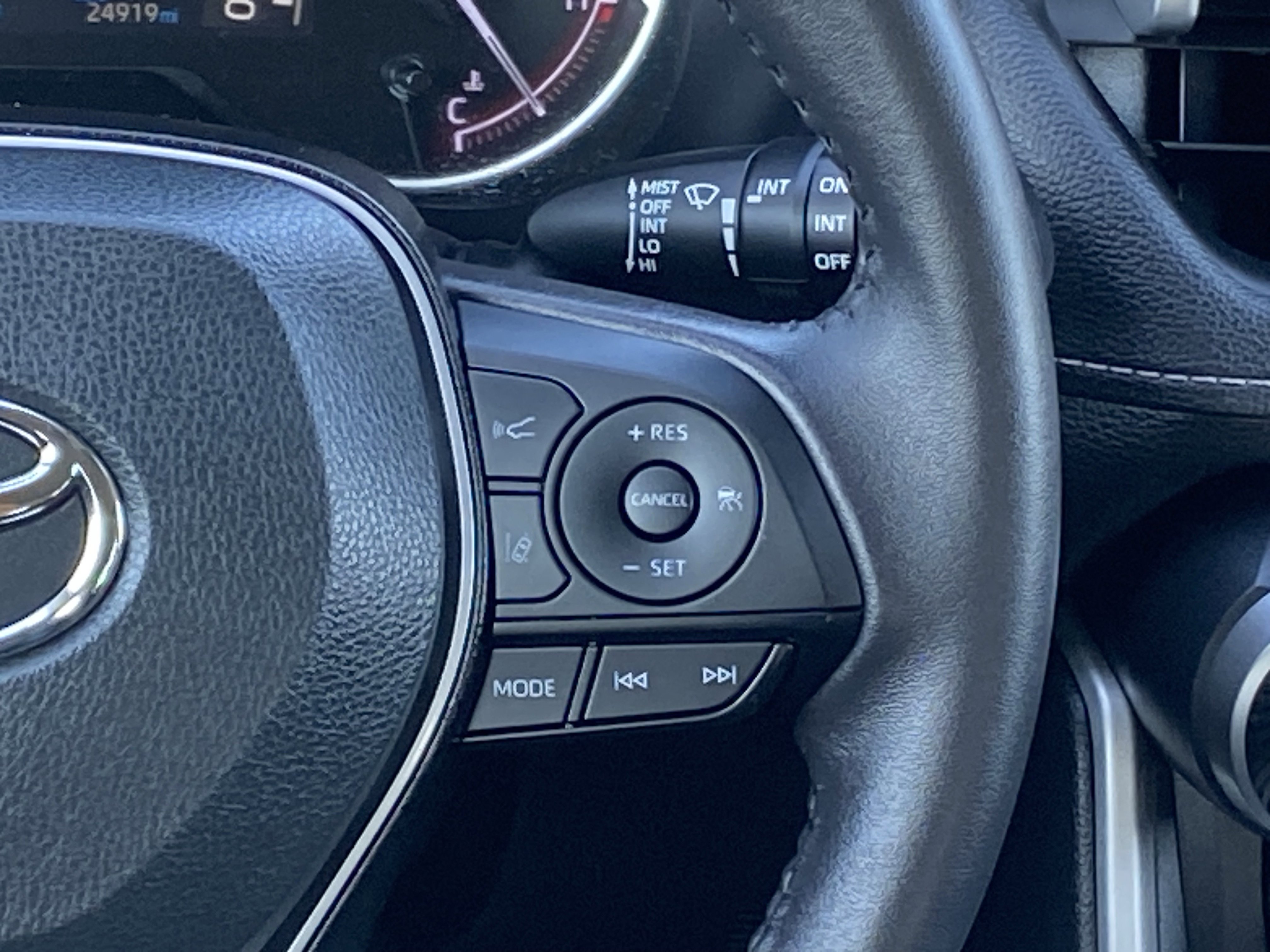 Certified 2024 Toyota RAV4 XLE Premium image 18