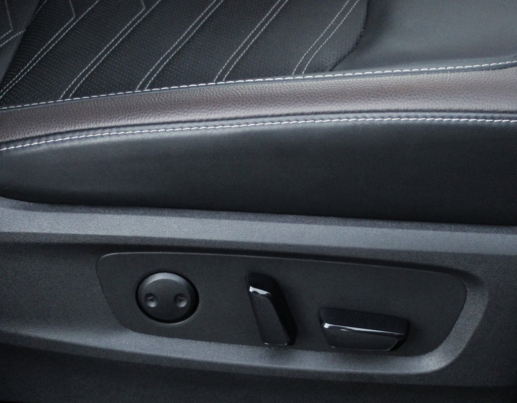 Certified 2023 Nissan Pathfinder Platinum image 26