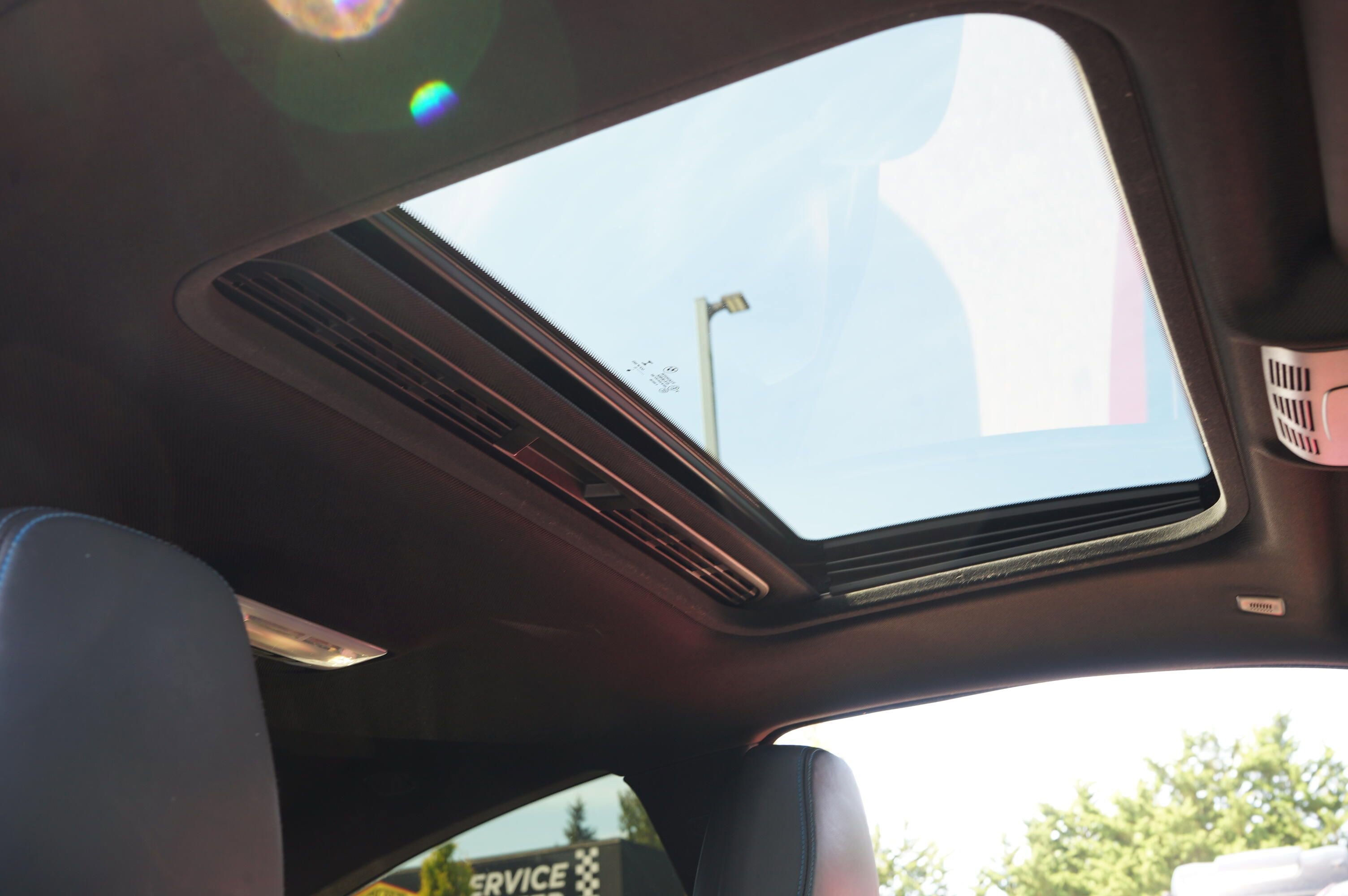 Used 2015 BMW M4 Coupe RWD image 16