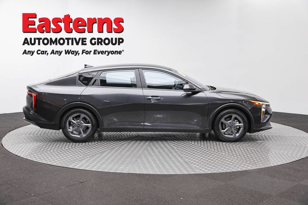 Used 2025 Kia K4 FWD image 4