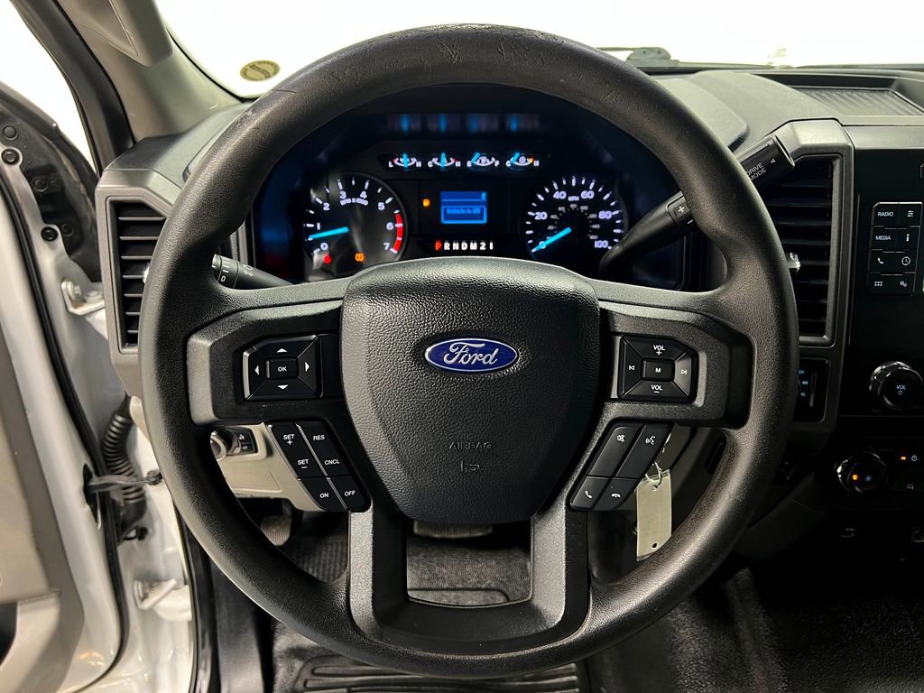 Used 2020 Ford F250 XL w/ Power Equipment Group image 18