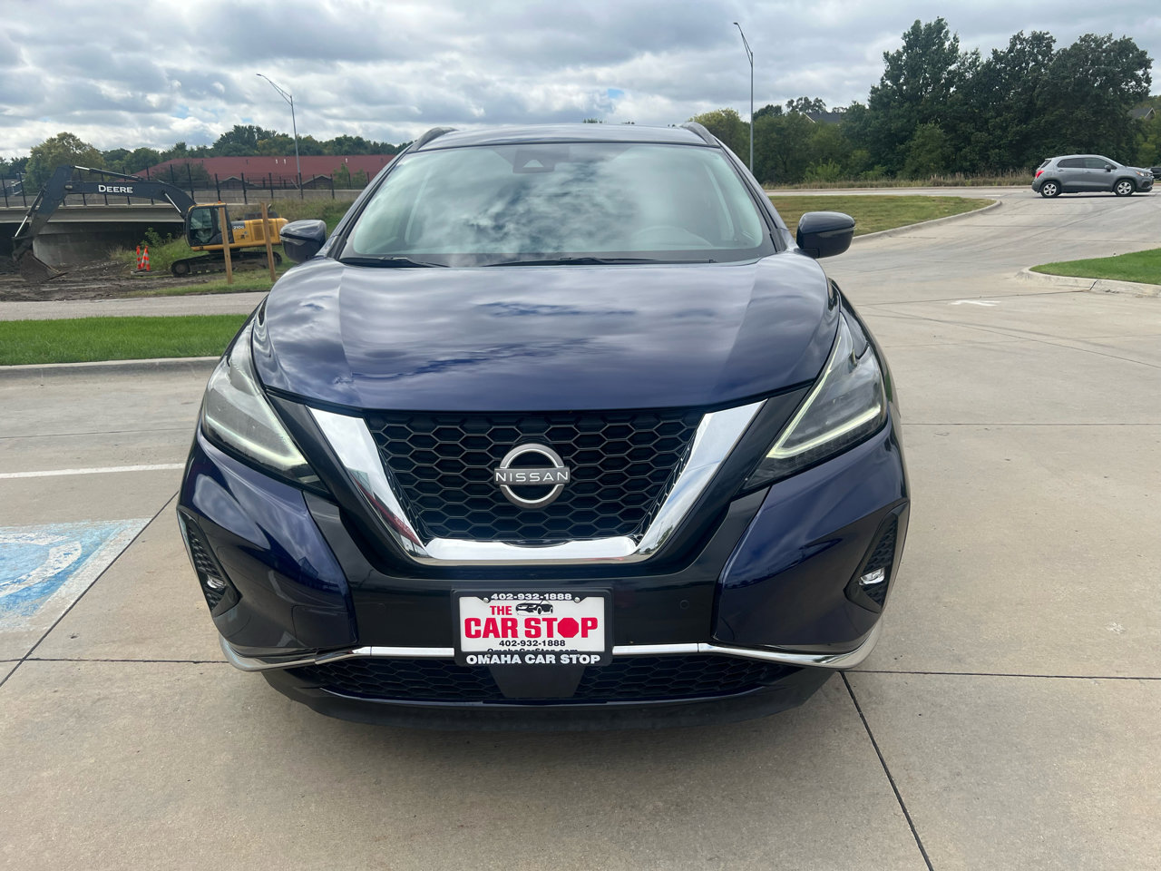Used 2023 Nissan Murano SV image 3