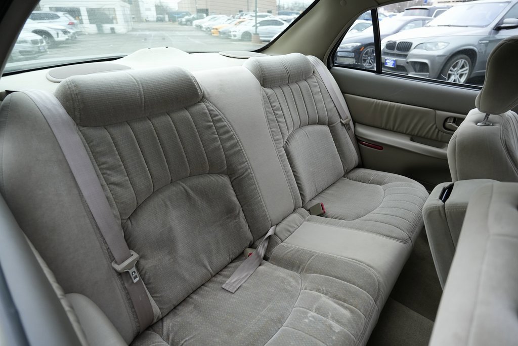 Used 1998 Buick Century Custom image 19