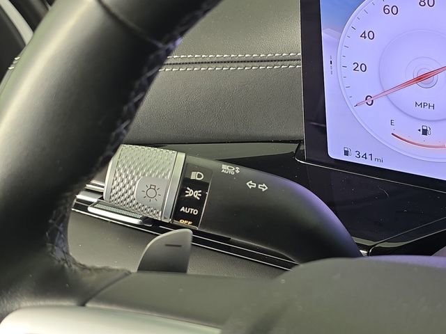 Used 2025 Genesis GV80 2.5T Standard image 30