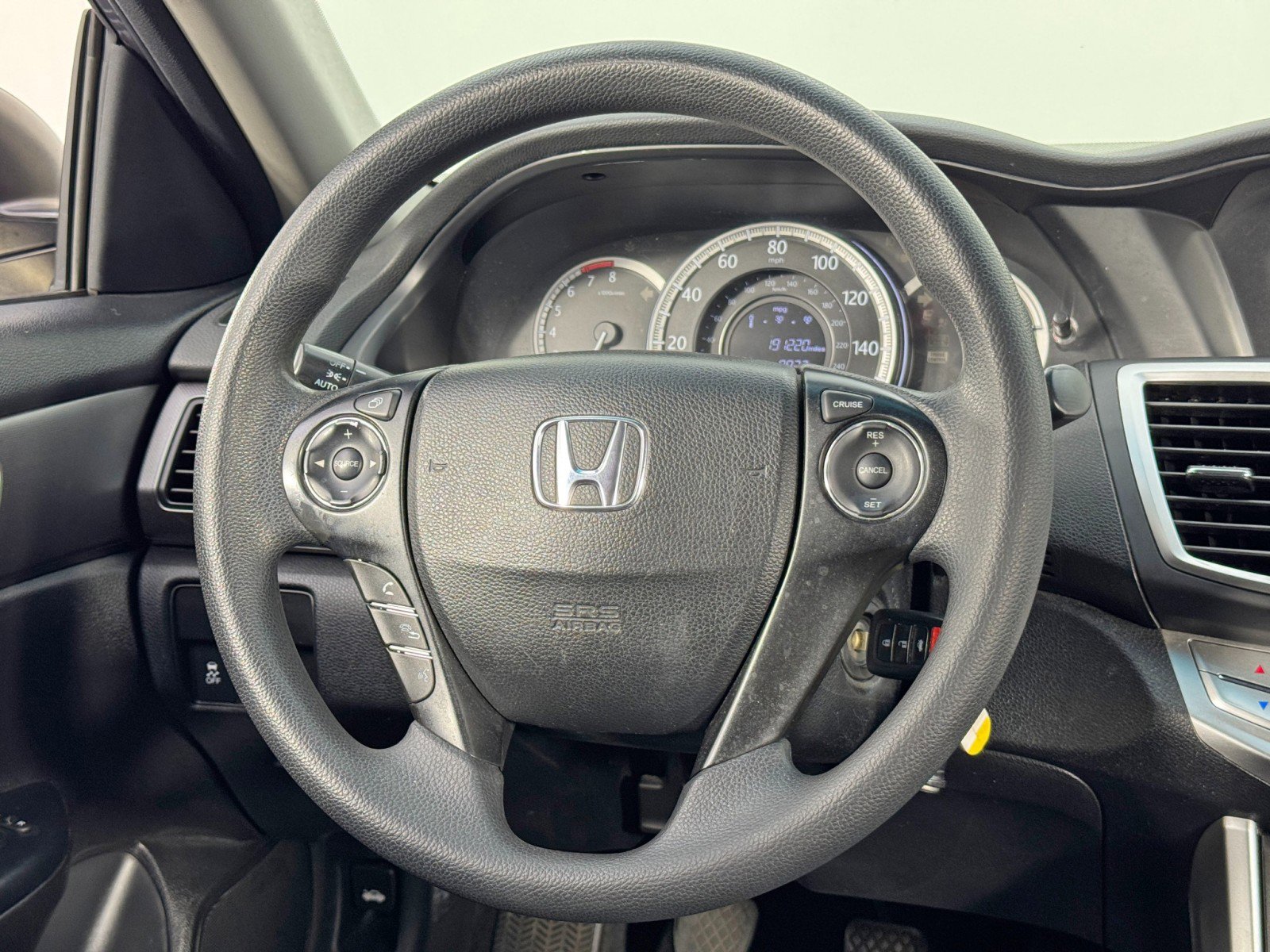 Used 2015 Honda Accord LX image 18