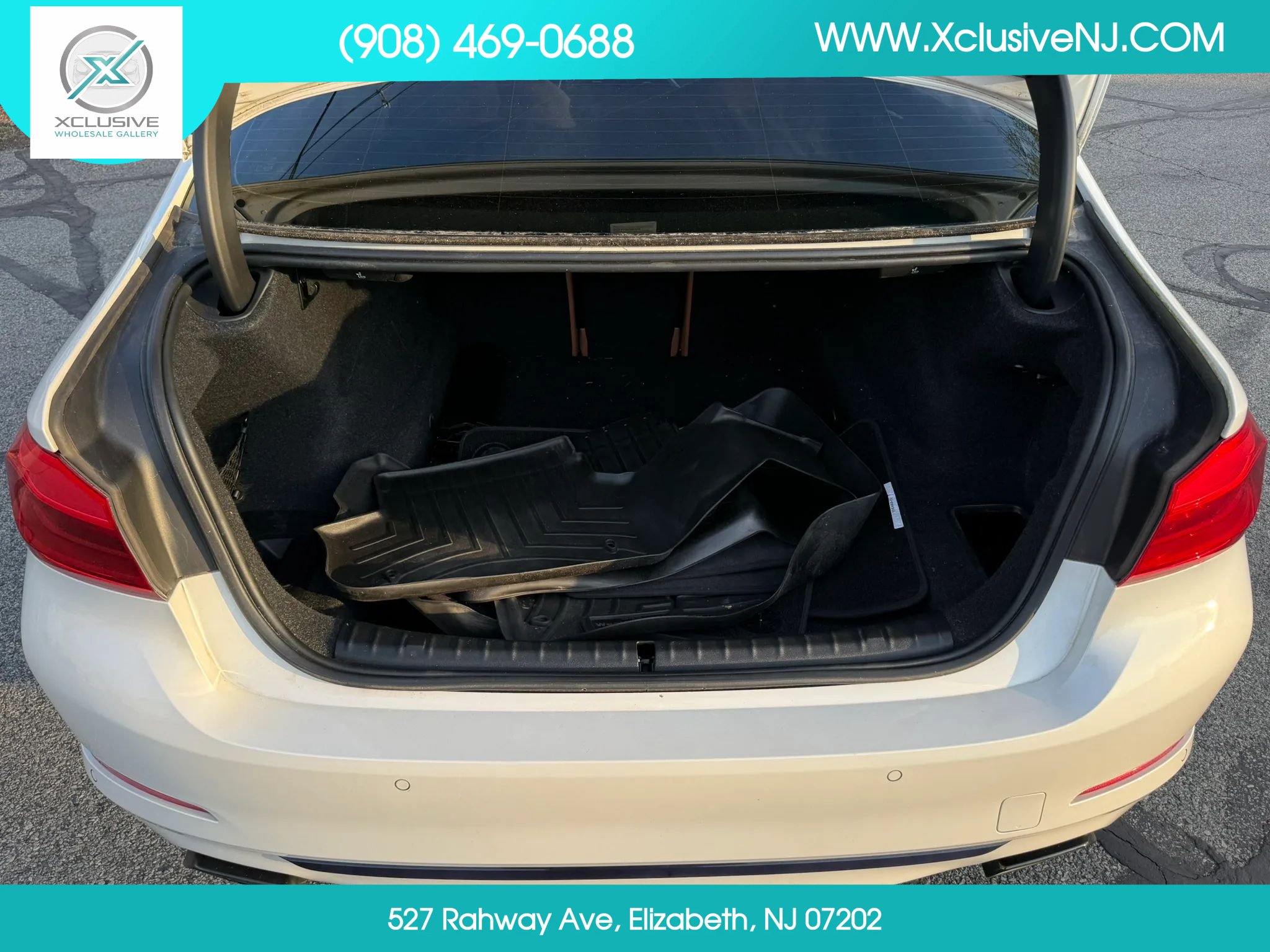 Used 2018 BMW 540i xDrive w/ Premium Package image 29