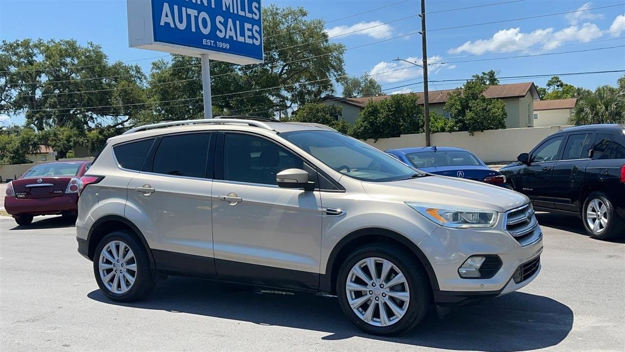 Used 2017 Ford Escape Titanium w/ Equipment Group 301A FWD image 7