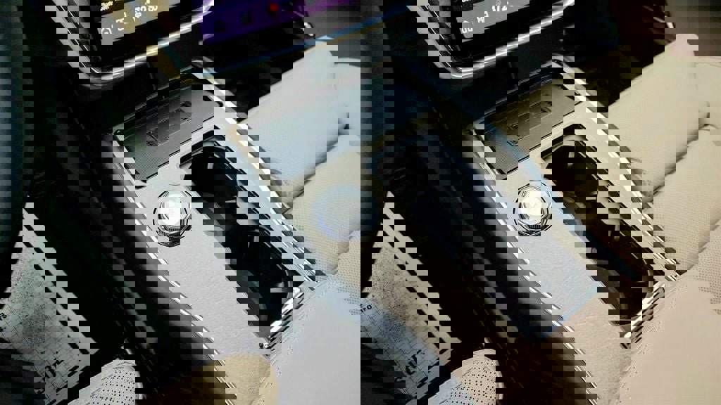 Used 2025 Volvo EX90 Ultra image 17