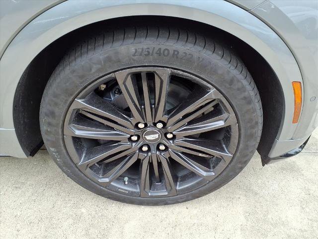 New 2026 Cadillac Lyriq V image 8