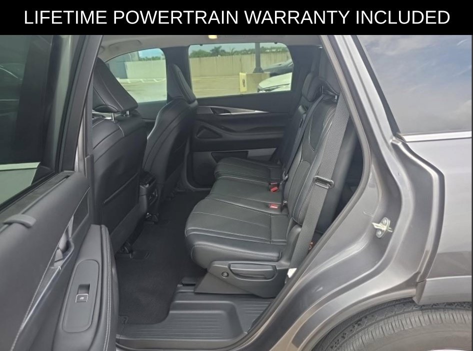 Certified 2023 INFINITI QX60 Luxe w/ Cargo Package FWD image 10