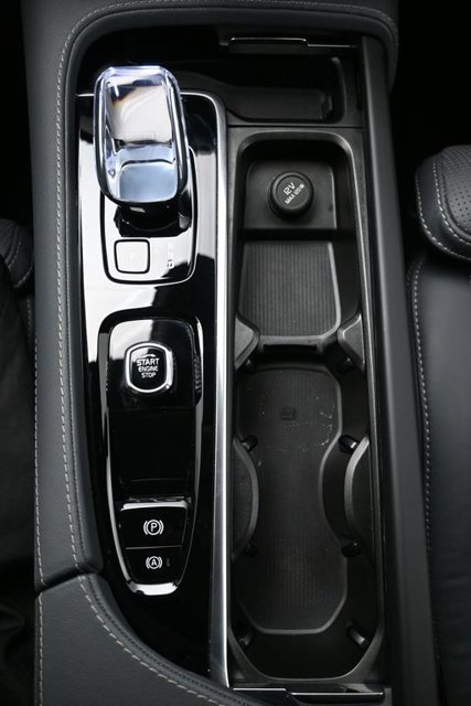 Used 2024 Volvo XC90 B6 Ultimate w/ Lounge Package AWD/4WD image 12