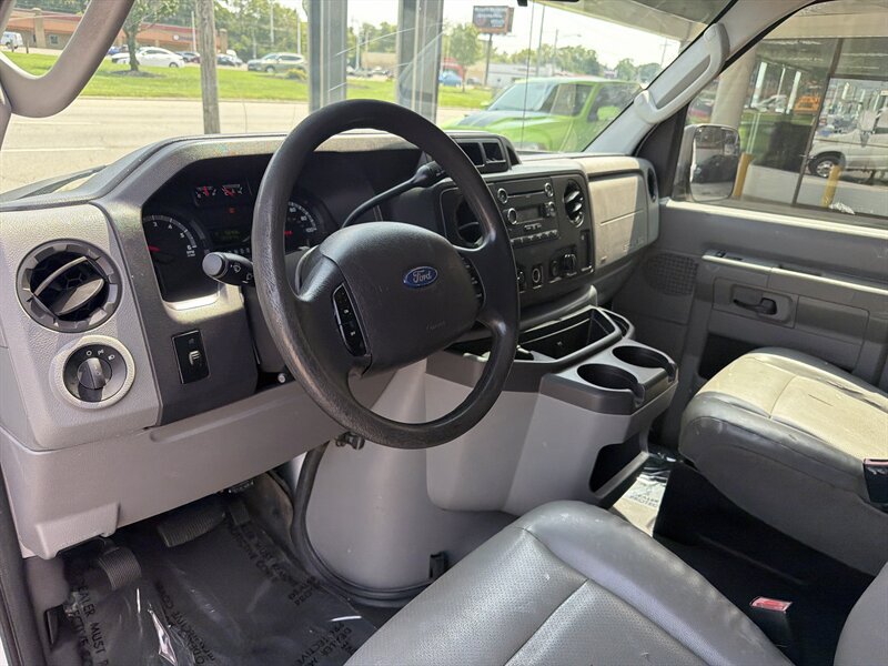 Used 2012 Ford E-150 and Econoline 150 w/ Commercial Cargo Van Pkg RWD image 11