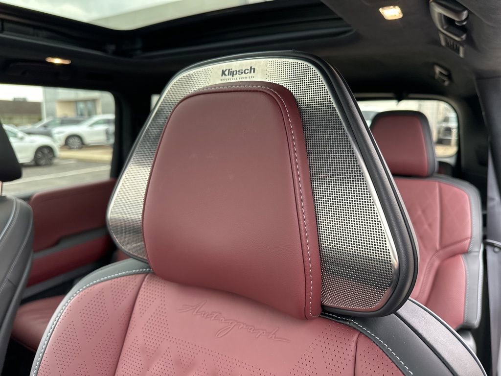 New 2026 INFINITI QX80 Autograph w/ Premium Cargo Package image 38