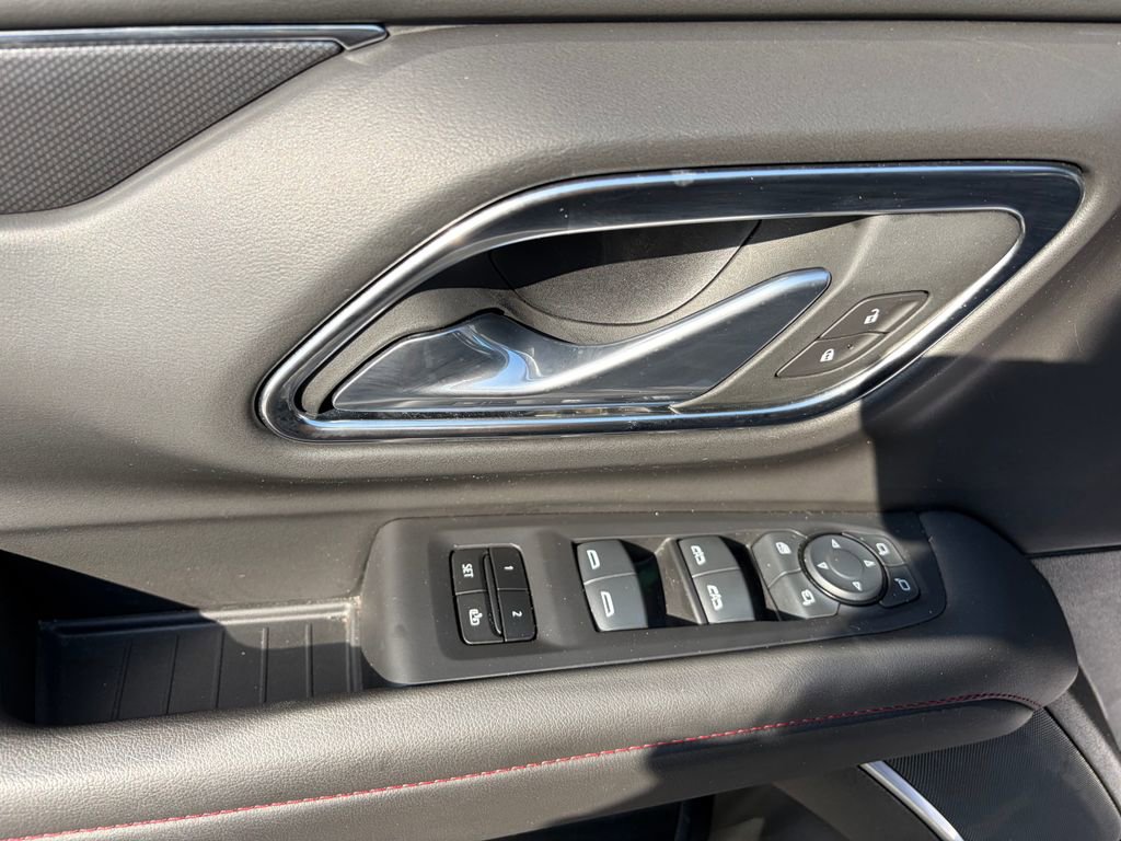 Used 2024 Chevrolet Tahoe RST w/ RST Performance Edition image 17