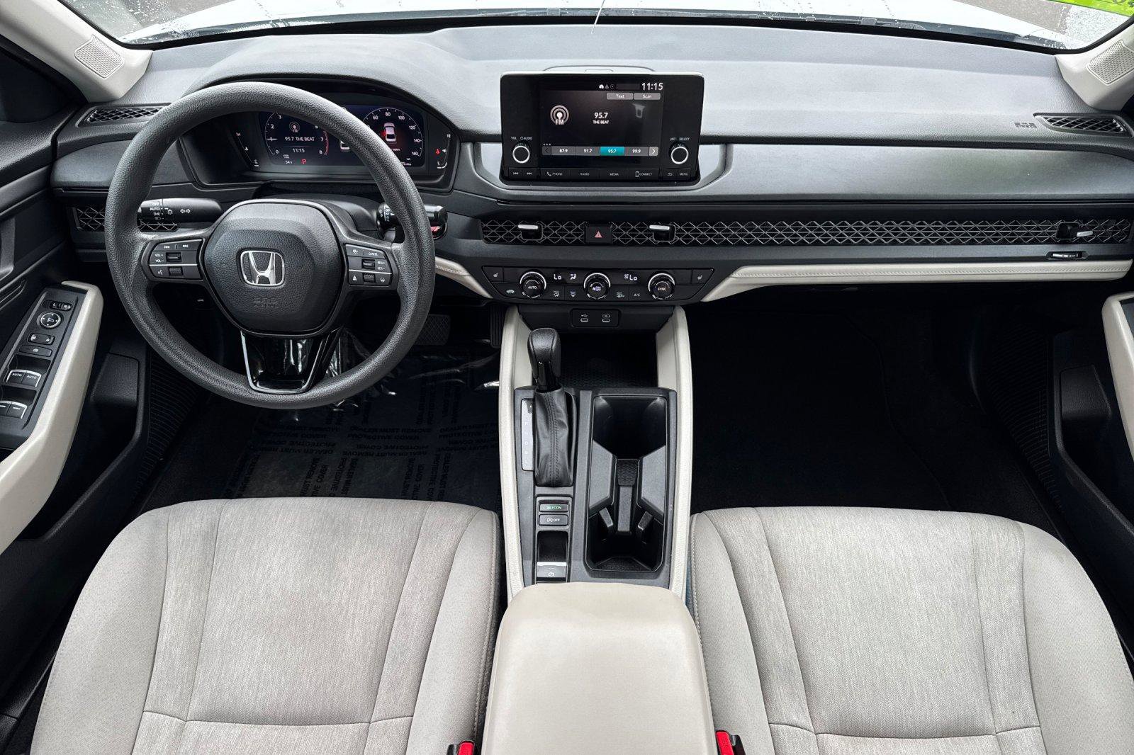 Used 2023 Honda Accord EX image 15